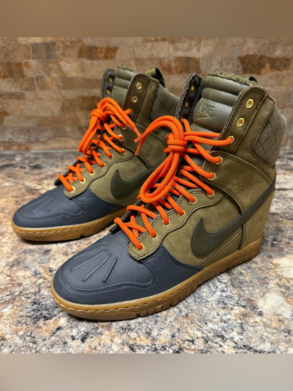 Nike Dunk Sky Hi Dark Loden Wedge Size 8 Shoe Sneaker Boot Green Orange